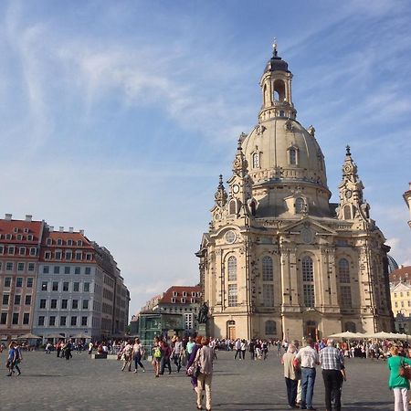 Fewo Am Zwinger Dresden Oda fotoğraf